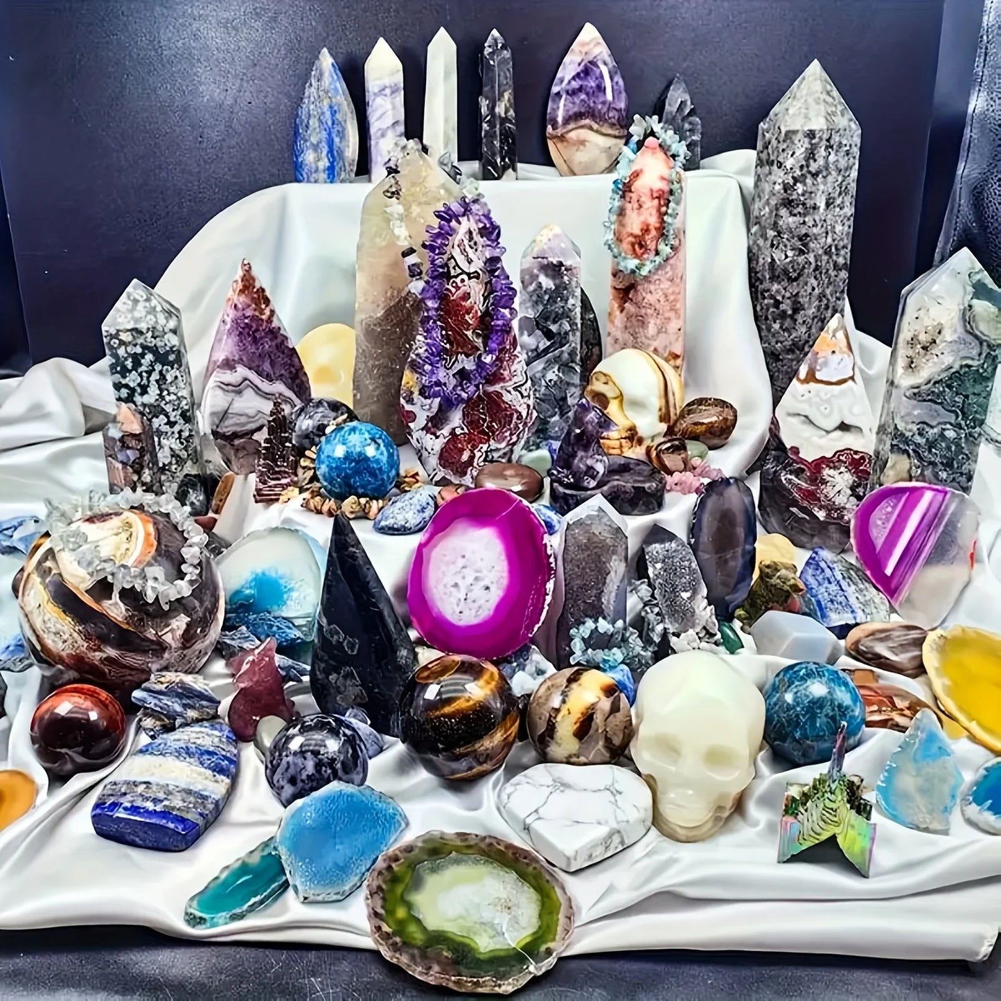 CrystalHola Mixed Crystal Gift Box With Tower And Sphere Carvings For Home Decor
