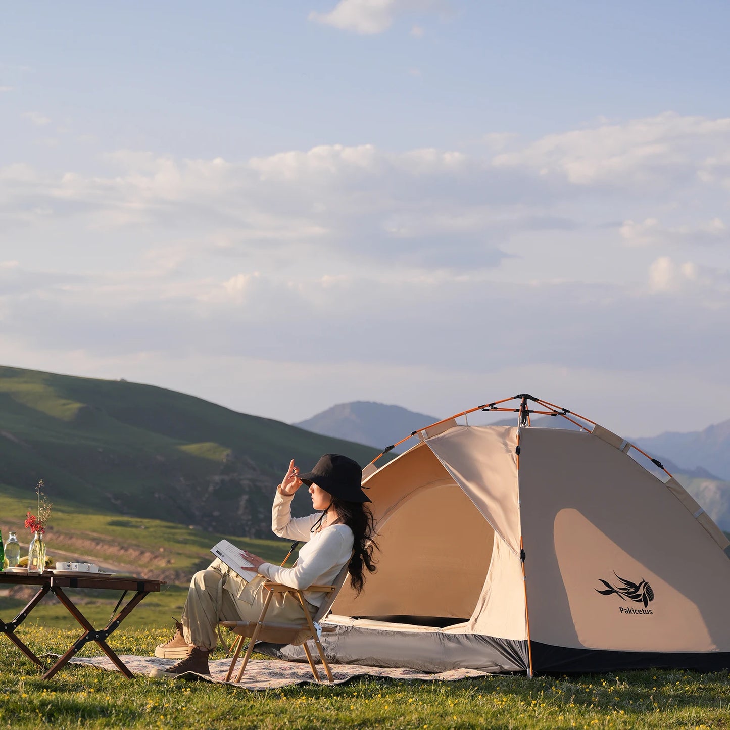 Pakicetus Family Camping Tent Quick Setup Lightweight Outdoor Shelter